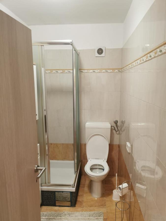 Guarda Alla Vita Njivice Extérieur photo