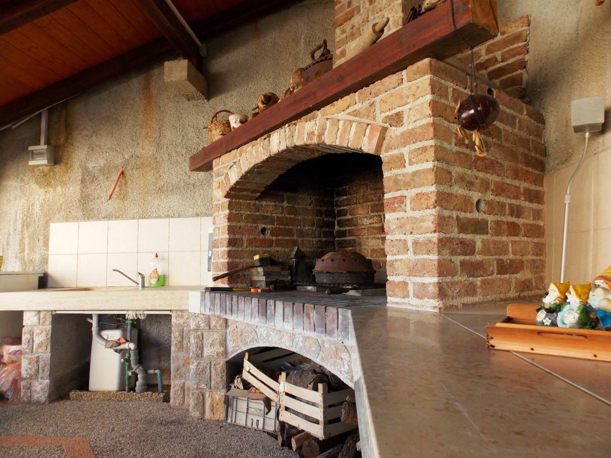 Guarda Alla Vita Njivice Extérieur photo