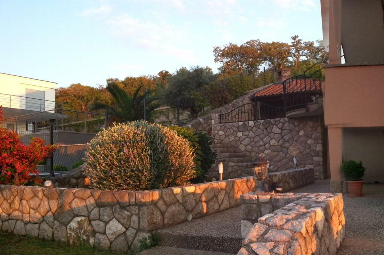 Guarda Alla Vita Njivice Extérieur photo